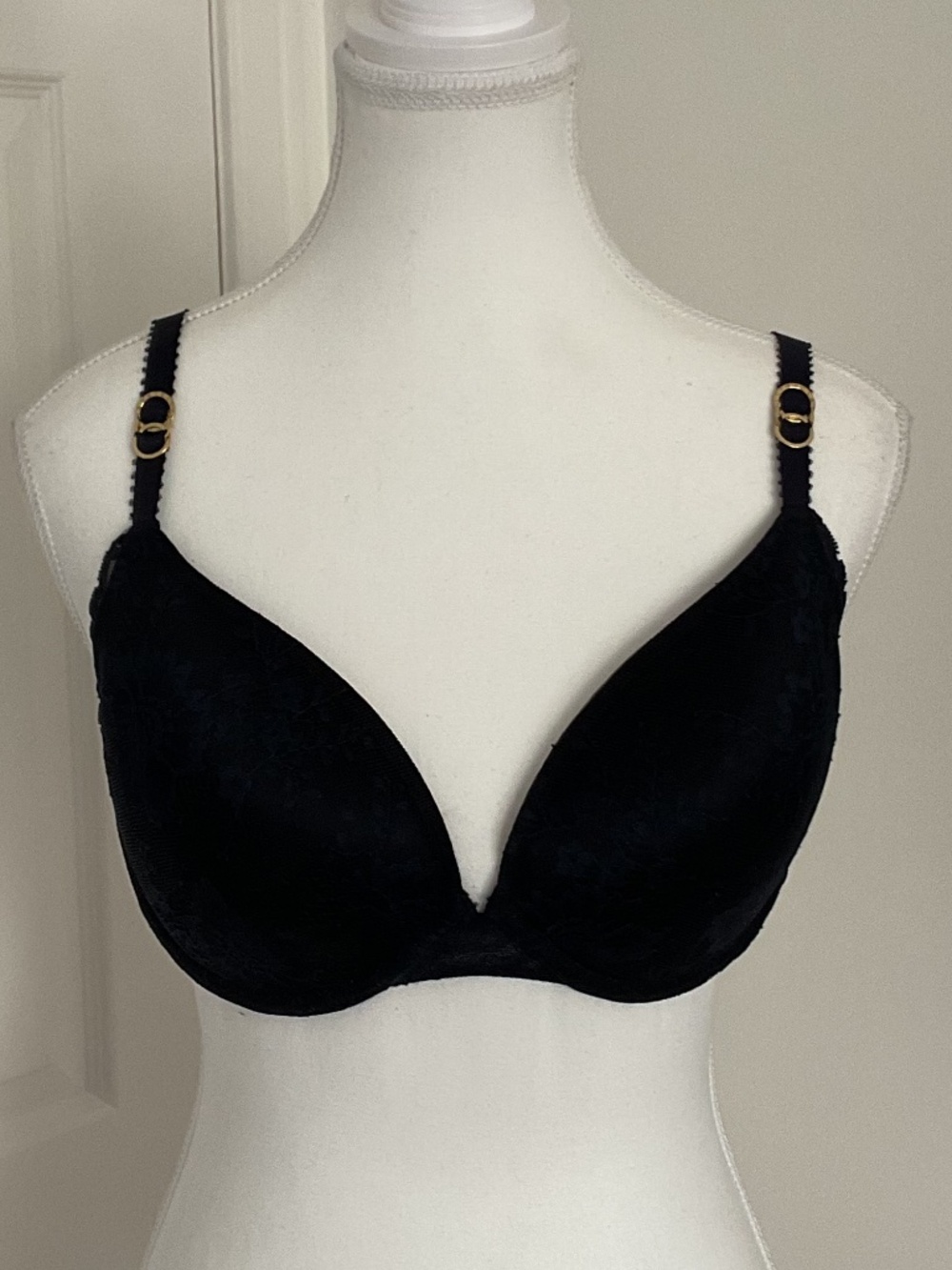 ⭐️ Stella McCartney S80-288 Stella Navy/Black Lace Contour Padded Plunge Bra 36D